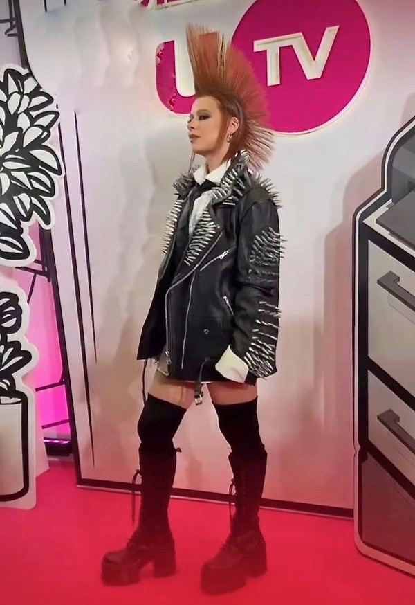 Юлия Савичева