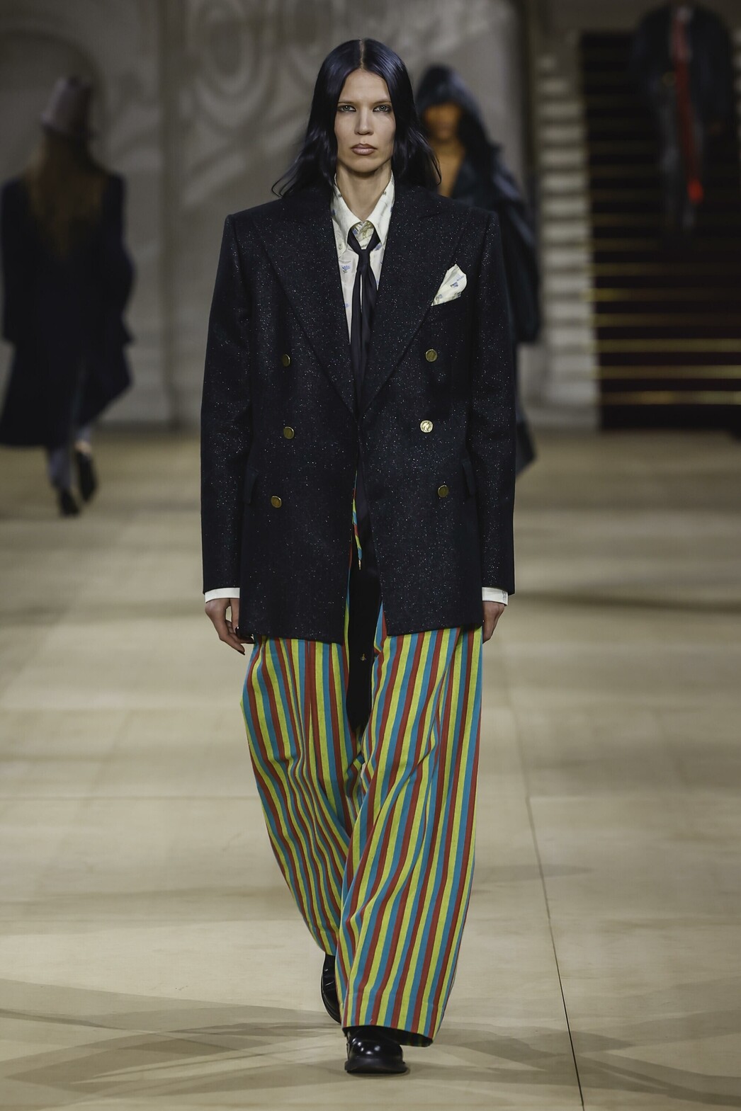 Образ Vivienne Westwood. Париж. 2025 год