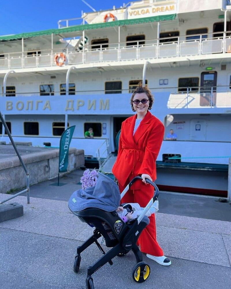 Татьяна Брухунова увезла дочь в круиз