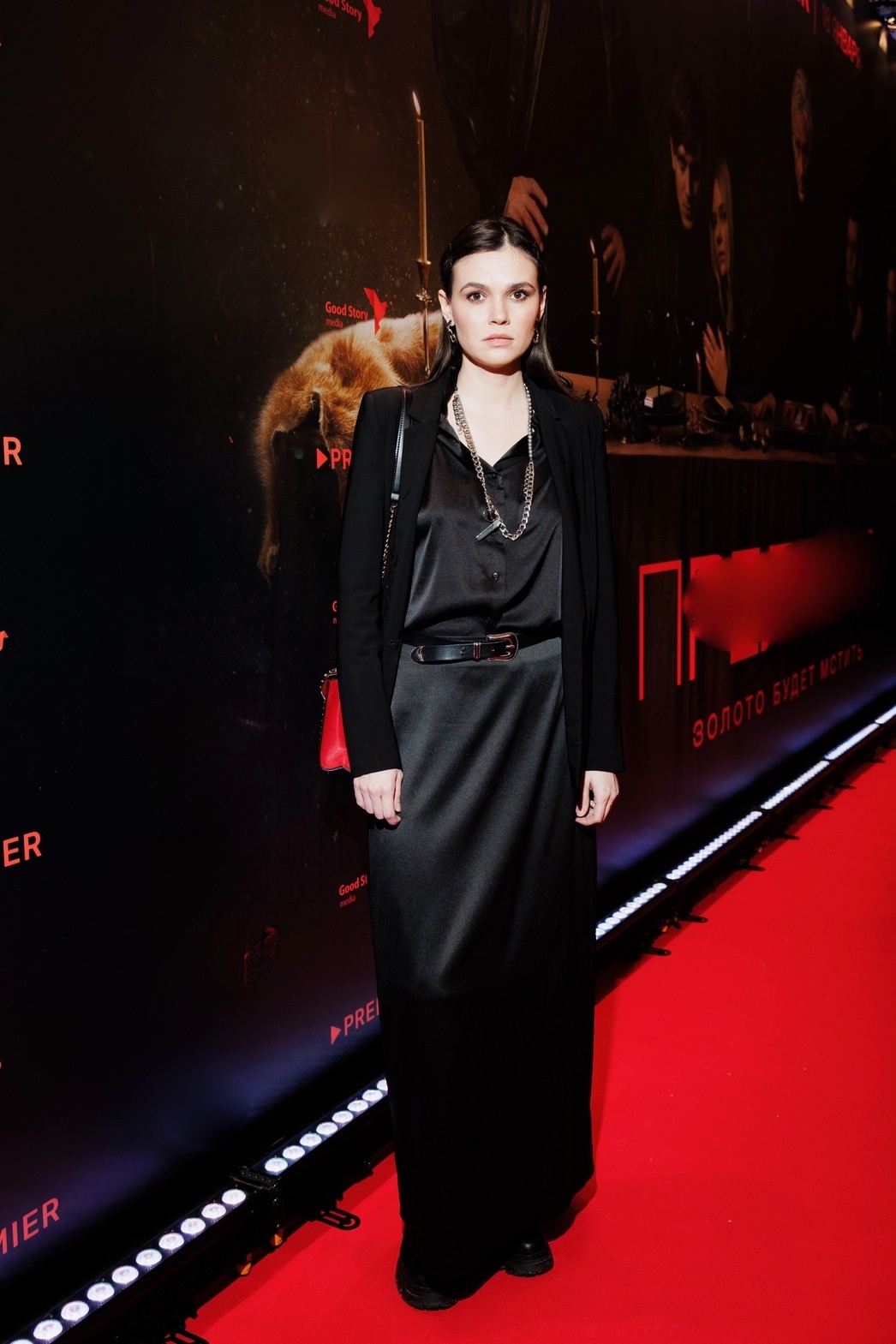 Вечерний элегантный стиль показала Ольга Виниченко