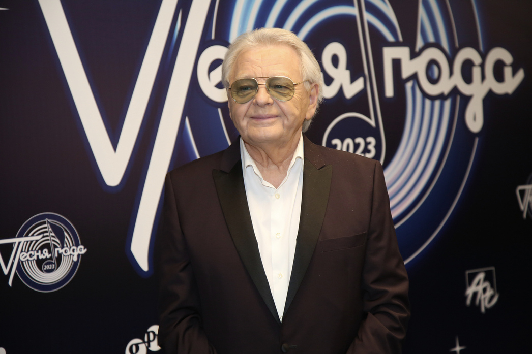 Юрий Антонов