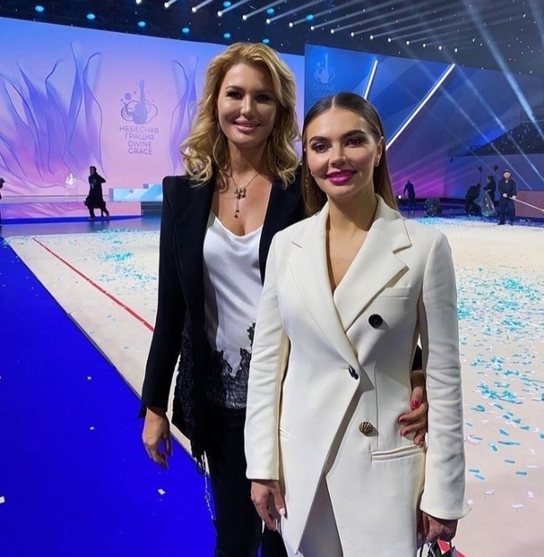 Алина Кабаева и Елена Давиденко