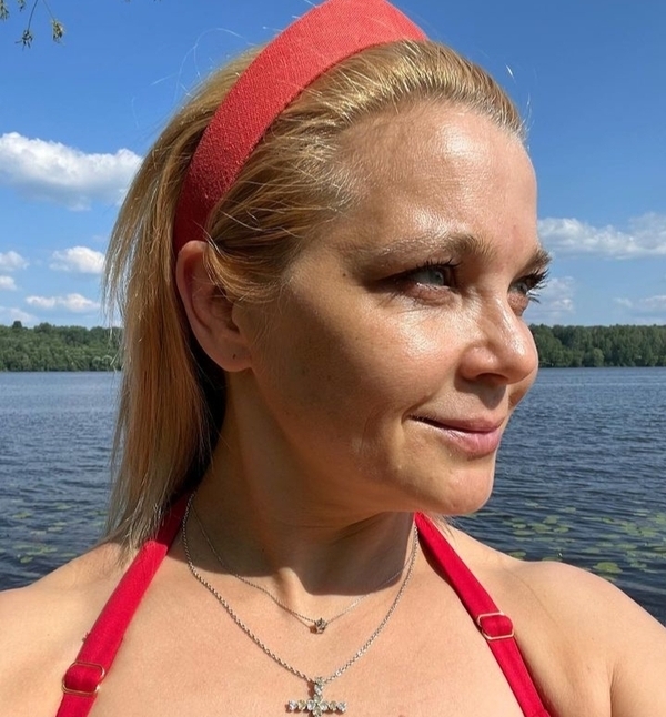 Ирина Пегова часто делится "честными" фотографиями