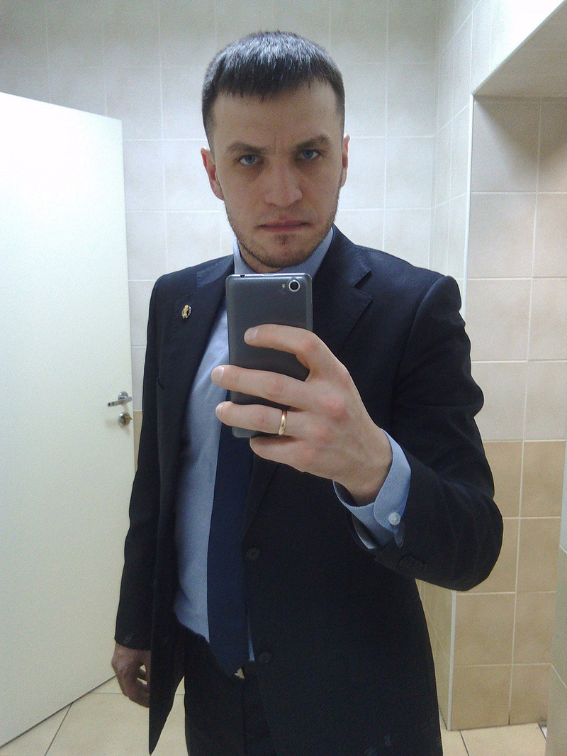 Александр Немов