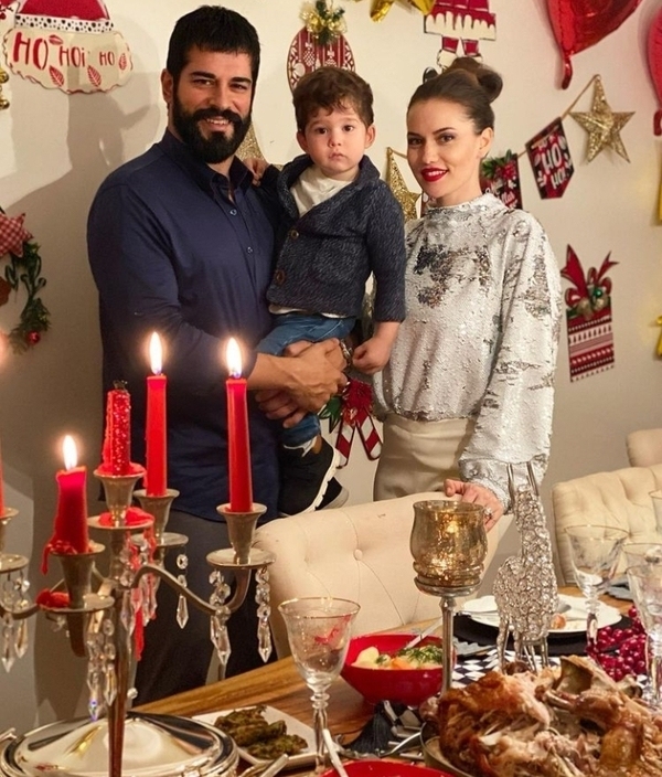 13 апреля 2019 года у звездной пары родился сын Каран