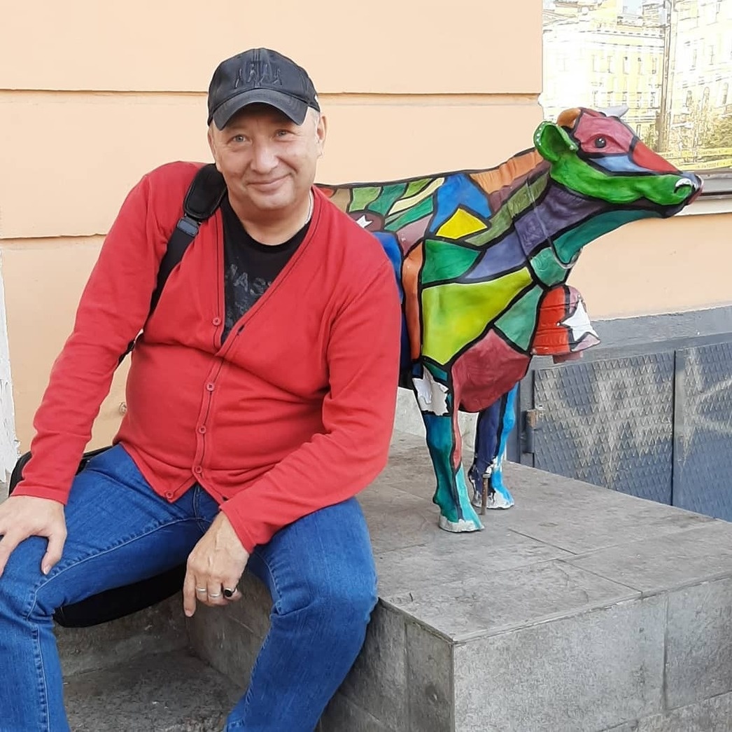 Юрий Гальцев вспомнил случай из детства, когда его папа с тетей пошли на базар корову продавать, но передумали