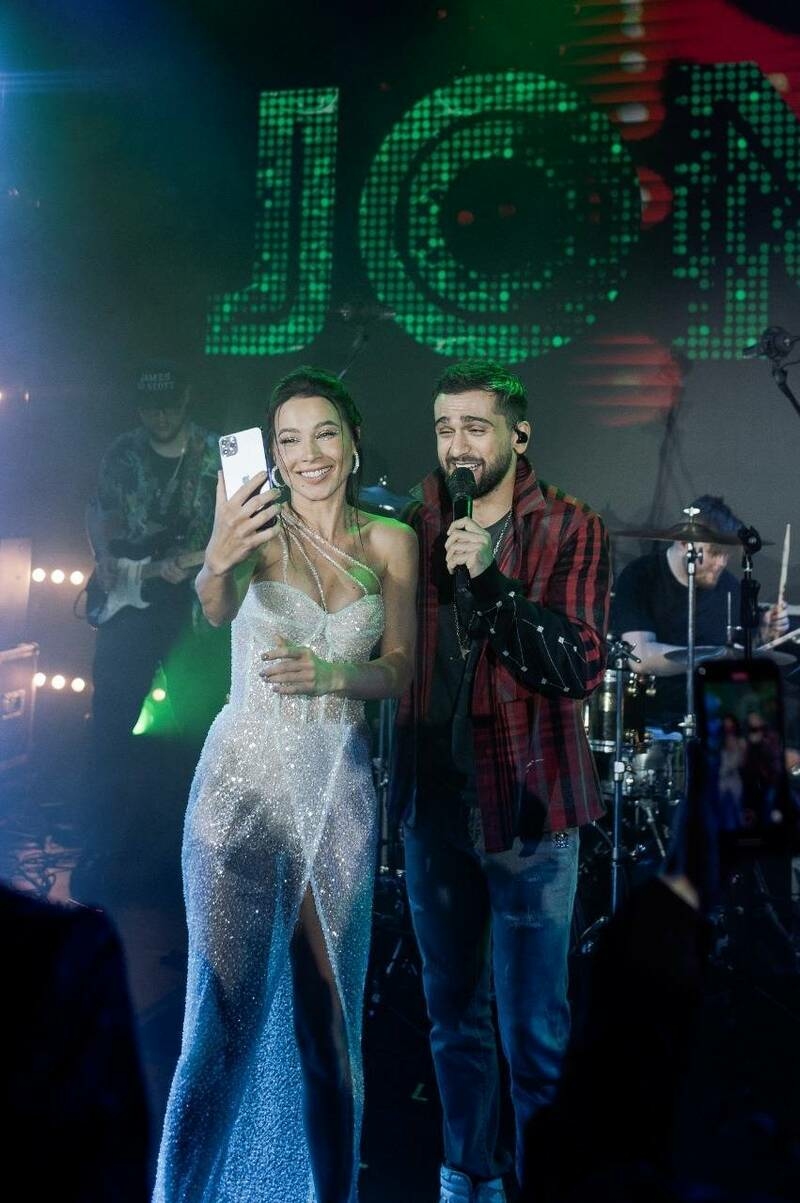 Валерия Чекалина и JONY