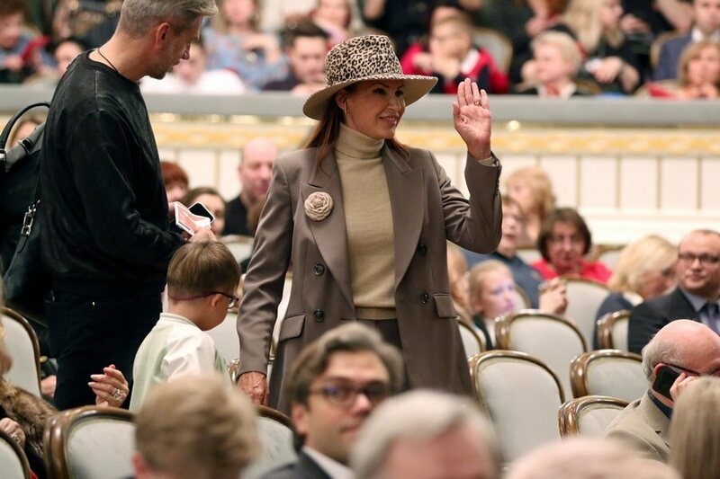 Эвелина Блёданс