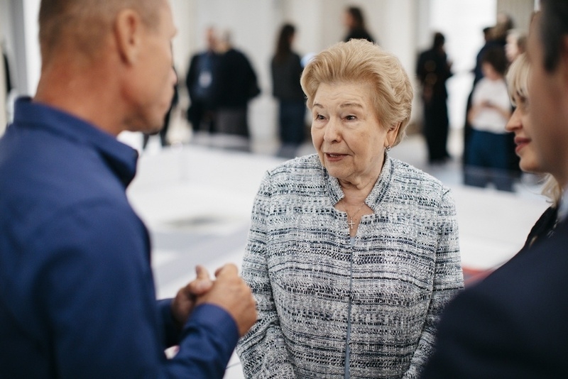 Наина Ельцина