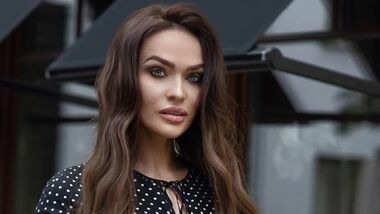 Алена Водонаева пожаловалась на коммунальные счета на сумму 1,7 миллиона рублей