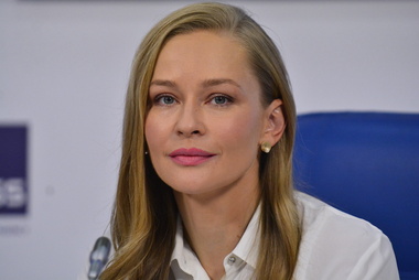 Юлия Пересильд