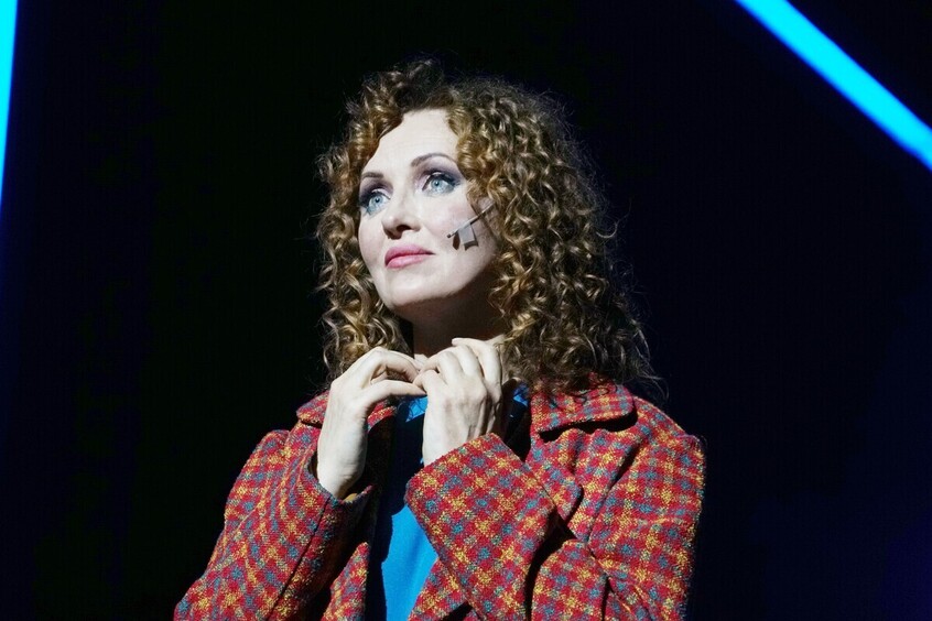 Елена Ксенофонтова