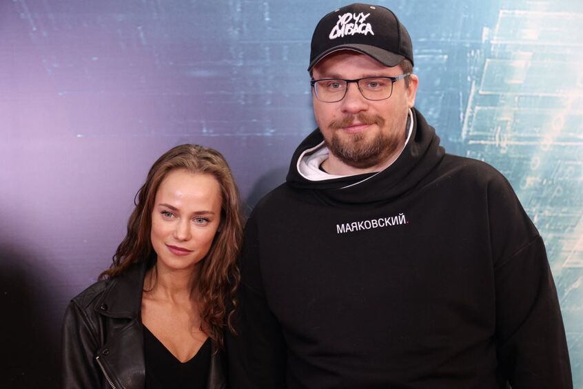 «Тоже начинаю подозревать»: Харламов — о беременности Ковальчук