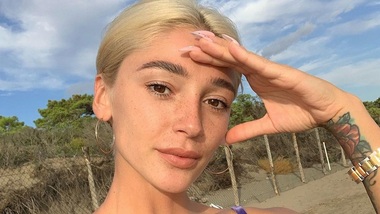 Ивлеева показала кадры отдыха с мужем в деревне