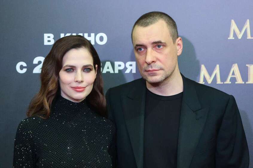 ЮЛИЯ СНИГИРЬ И ЕВГЕНИЙ ЦЫГАНОВ
