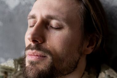 Почему мужчины избегают психологов: 6 неожиданных причин