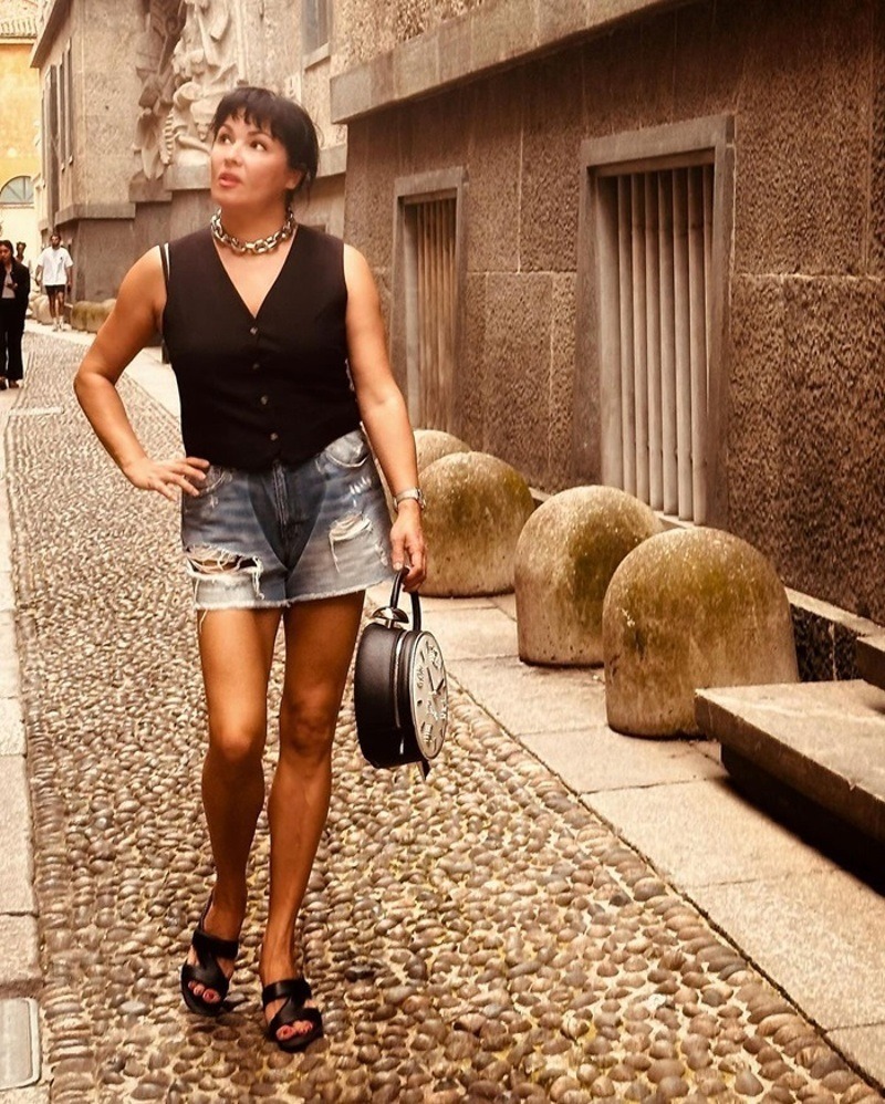 Анна Нетребко