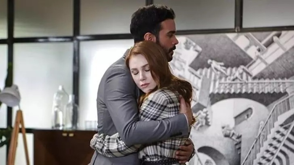 Турецкие сериалы про любовь, за просмотром которых новогодние праздники пройдут незаметно