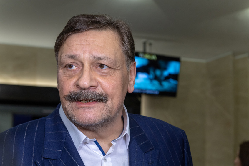Дмитрий Назаров