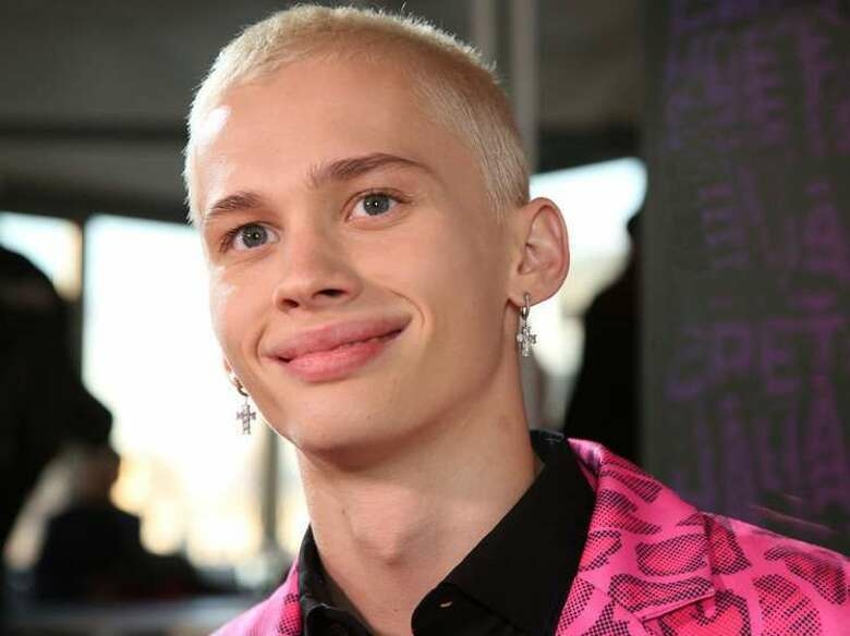 Даня Милохин