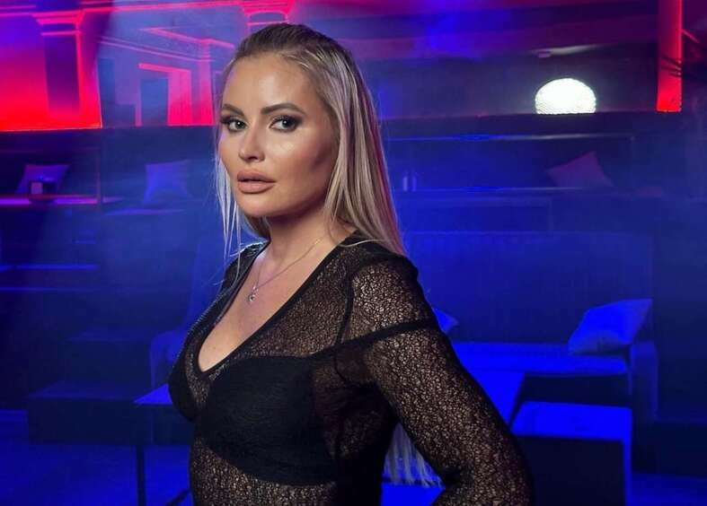 Отец Даны Борисовой отказался с ней общаться: «Забудь мой номер»