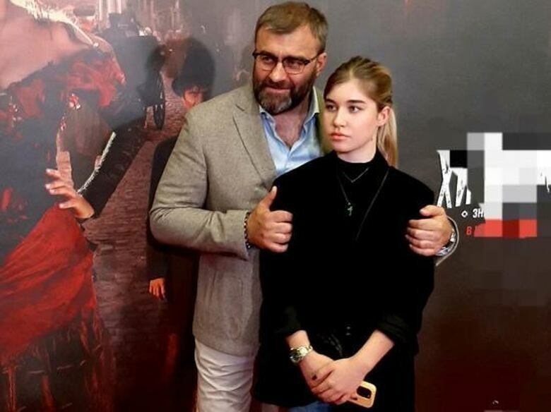 Михаил Пореченков с дочкой Марией