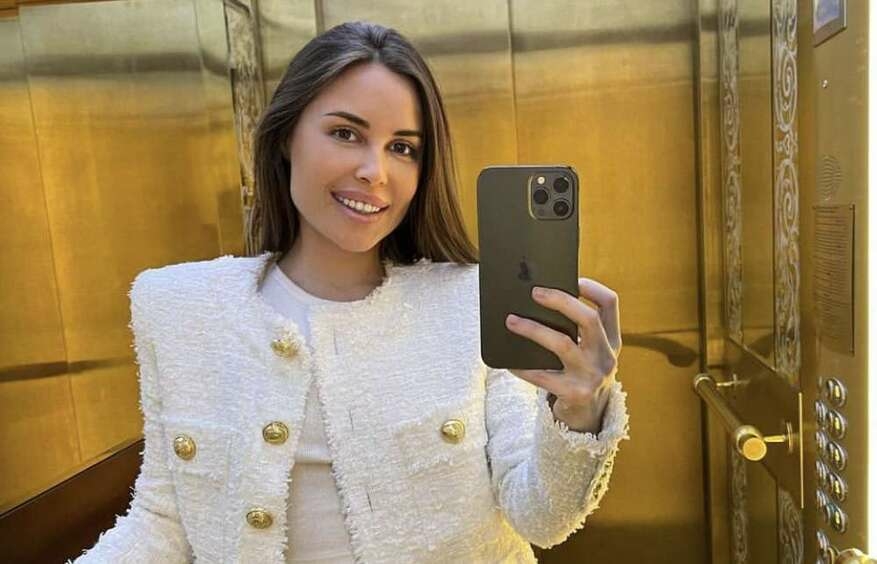 Бывшей участнице «Уральских пельменей» плюнули в лицо на сцене