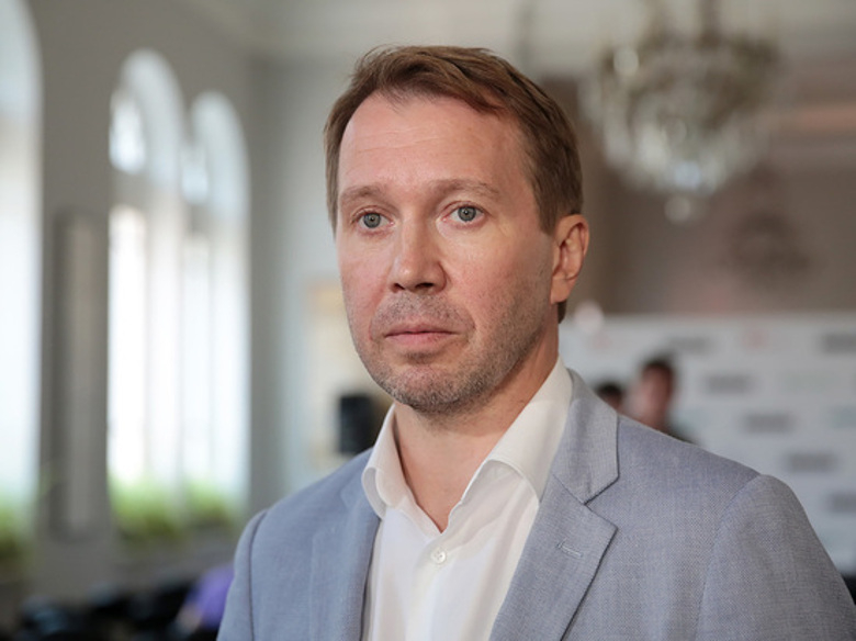 Евгений Миронов