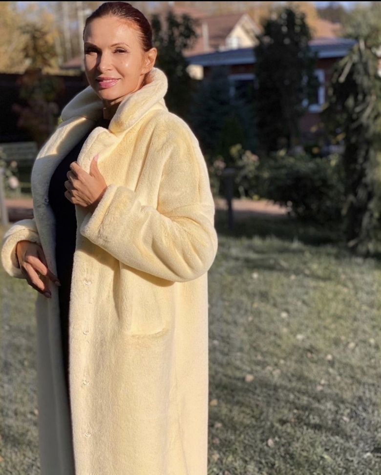 Эвелина Бледанс