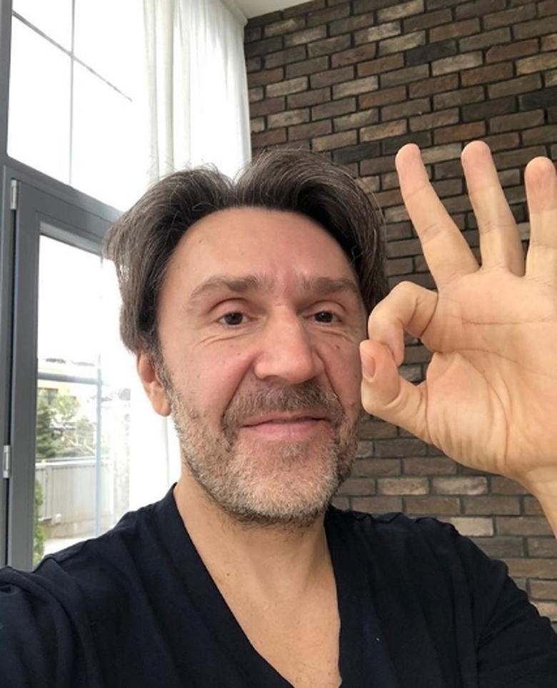 Сергей Шнуров