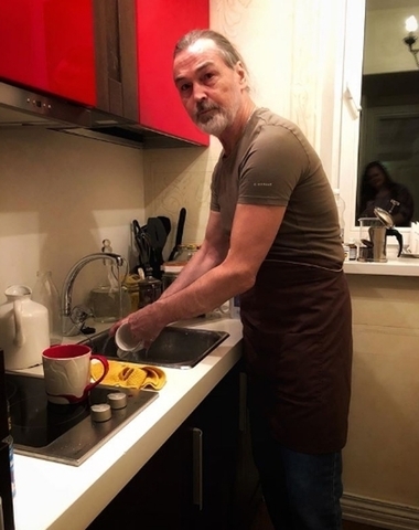 Никас Сафронов