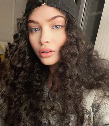 Алена Шишкова