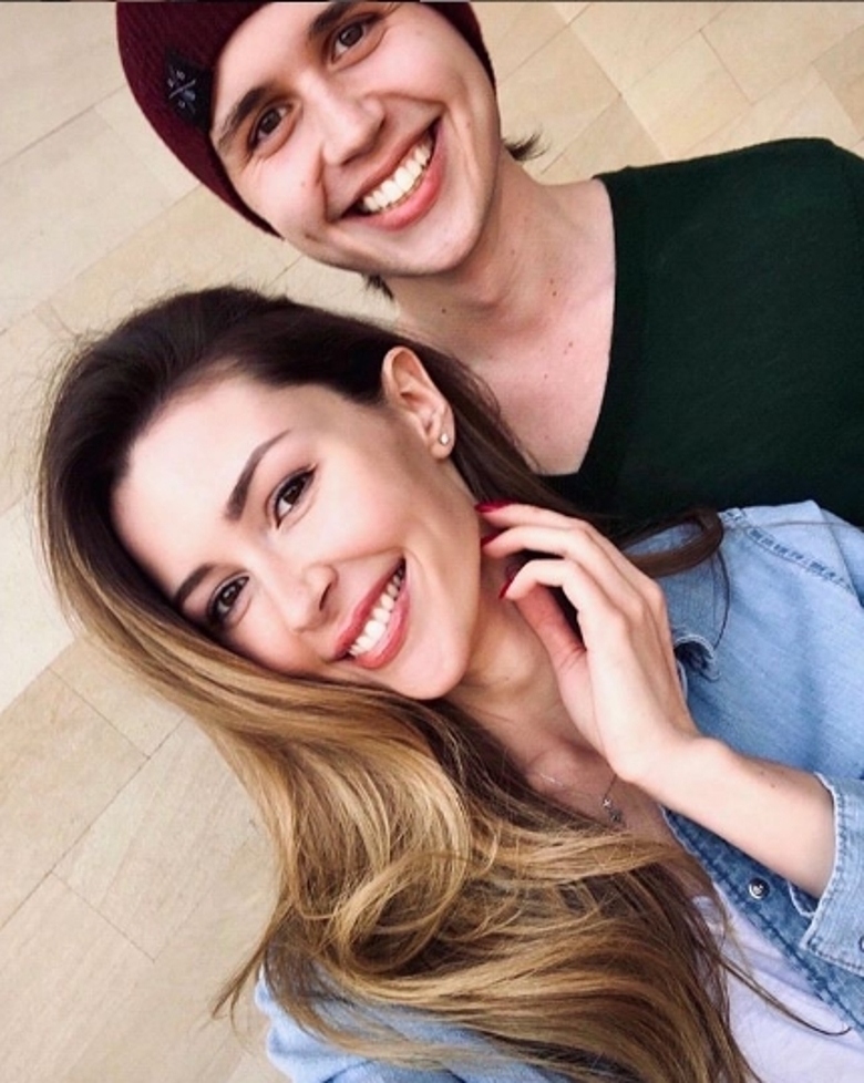 Анна Заворотнюк с братом