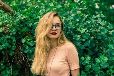 мое отношение к себе не зависит от отношения людей