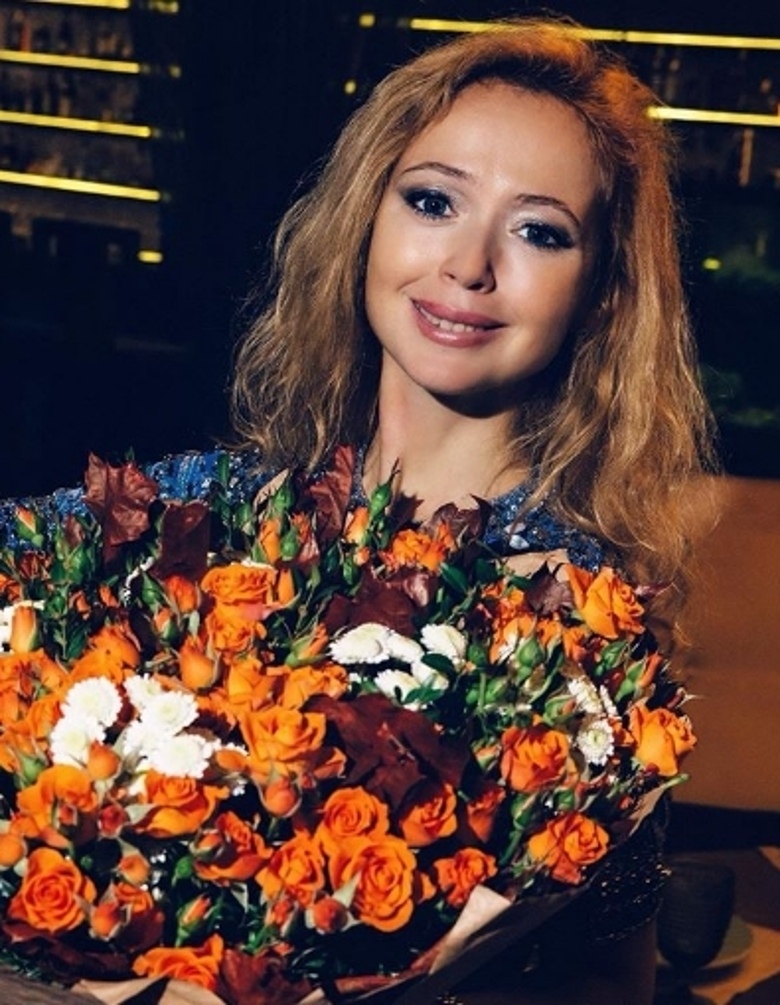 Елена Захарова