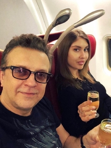 Роман Жуков с новой избранницей