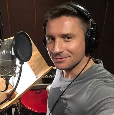 Сергей Лазарев