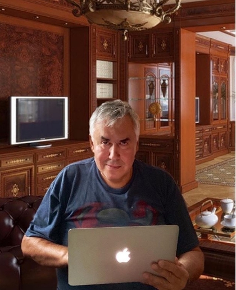 Стас Садальский