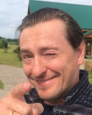 Сергей Безруков
