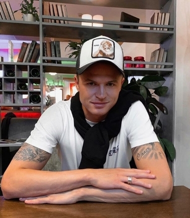 Дмитрий Тарасов