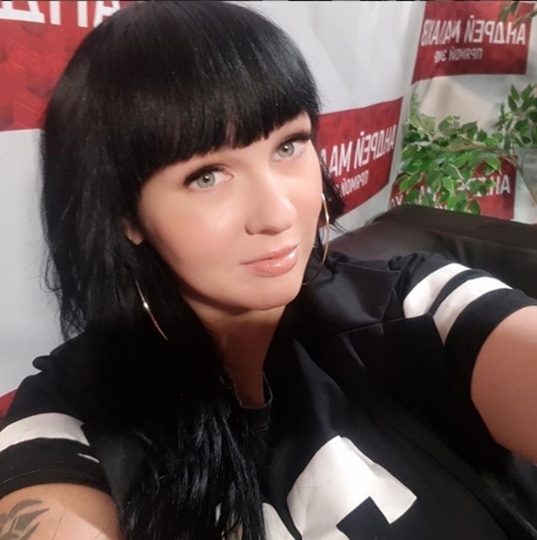 Александра Стриженова