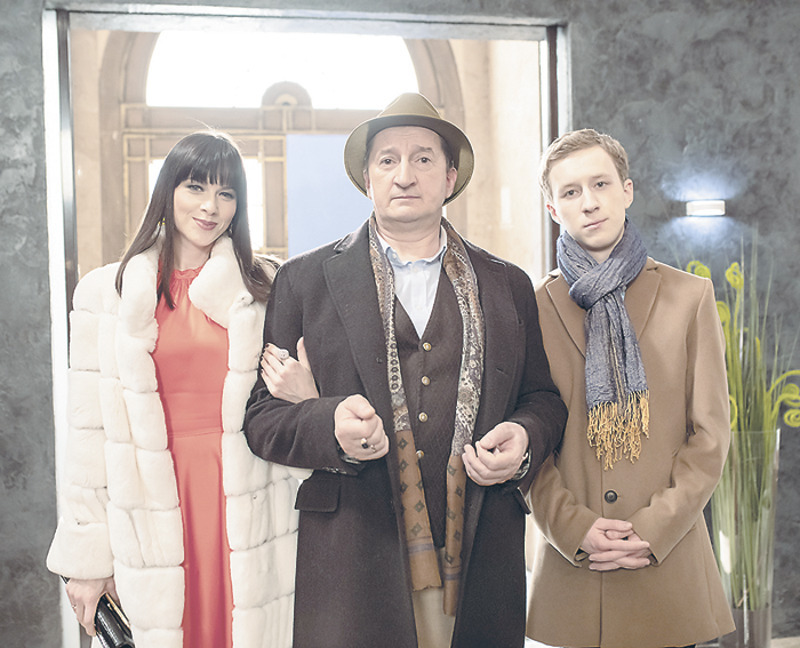 В сериале «Гранд» Семену досталась вполне взрослая роль управляющего отелем