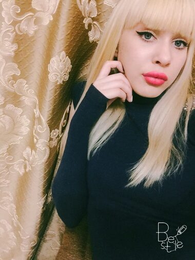 Яна Швецова
