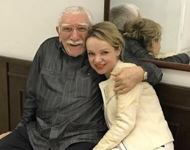 Армен Джигарханян и Виталина Цымбалюк-Романовская