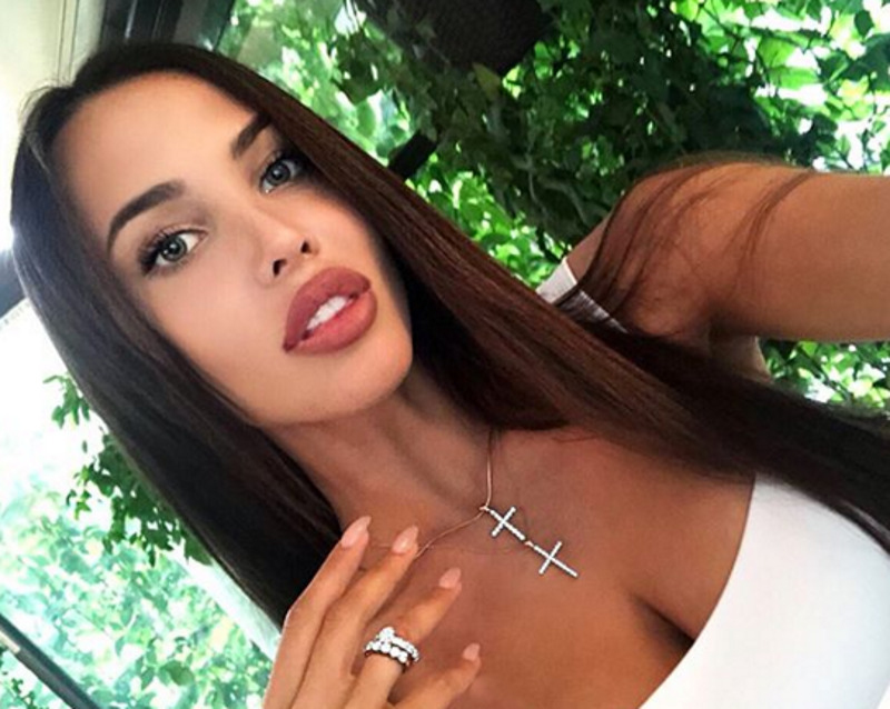 Сейчас Тимати встречается с Анастасией Решетовой