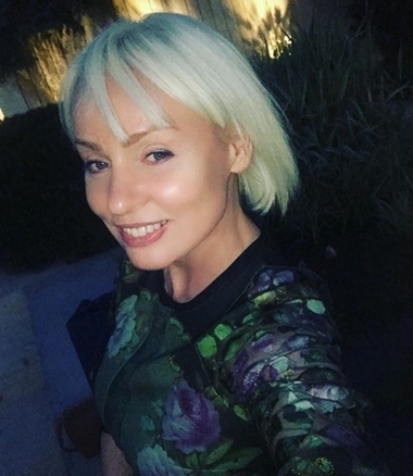 Жанна Эппле