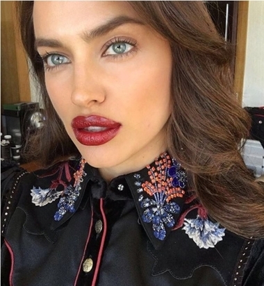 Ирина Шейк
