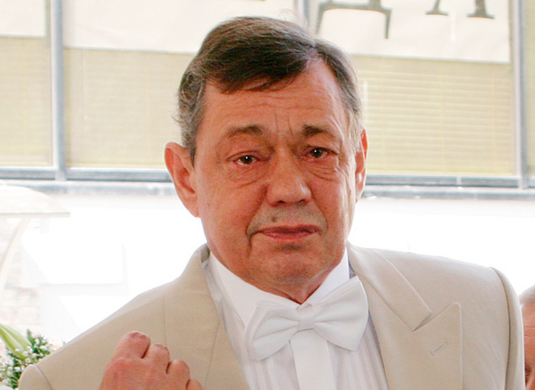 Николай Караченцов