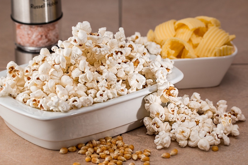 Попкорн попал в список опасных продуктов