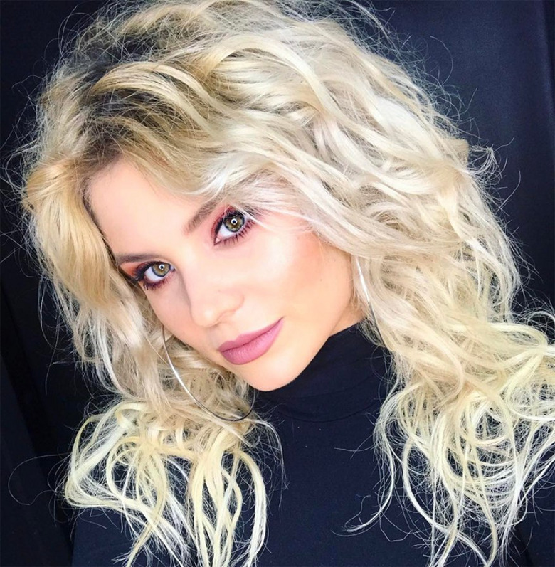 Анна Шульгина